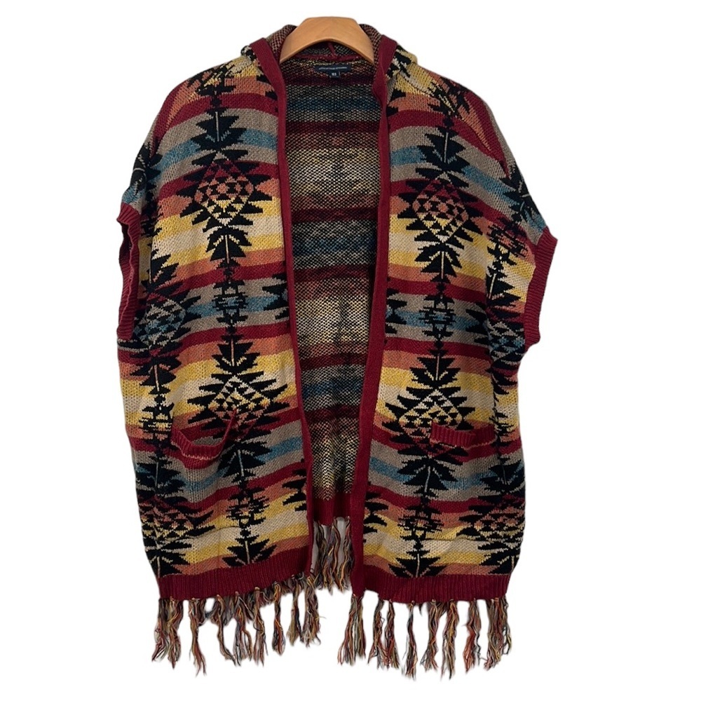 American Eagle Cardigan Sweater Womens XS Small‎ Red Aztec Knit Poncho Hooded